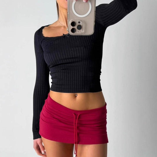 تنورة قصيرة رياضية وترفيهية