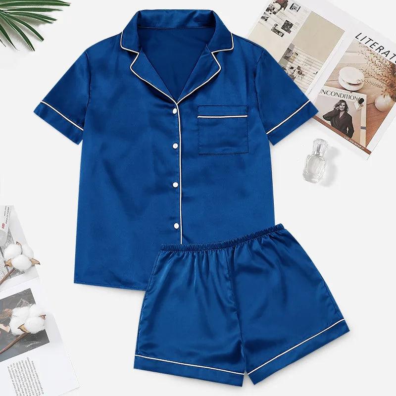 طقم بيجامات ساتان نسائي