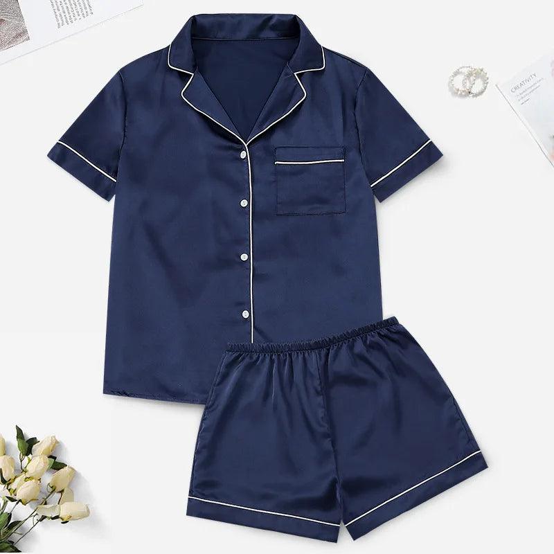 طقم بيجامات ساتان نسائي