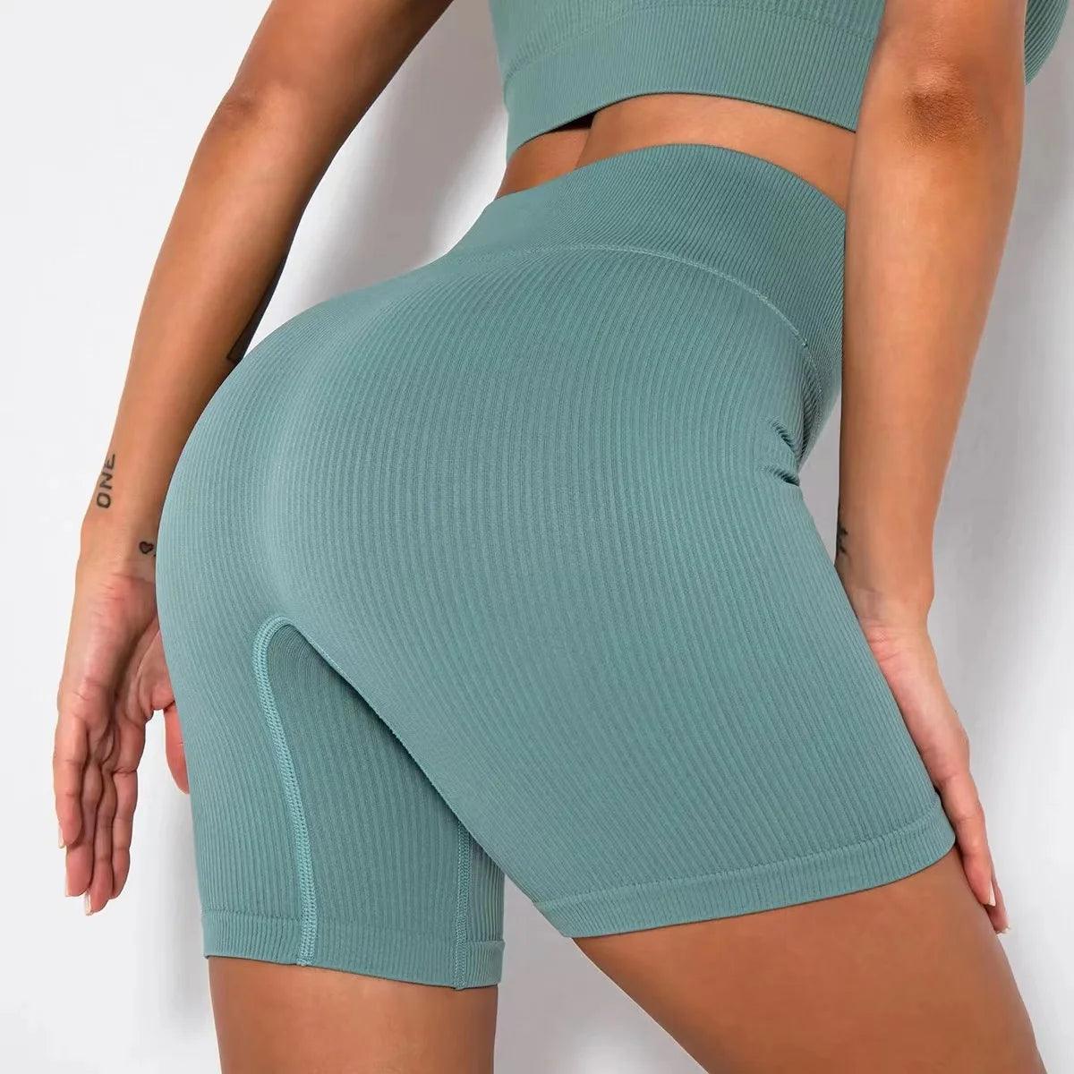 Seamless Knitted Sports Shorts High Waist Push Up Cycling Shorts Fitness Running