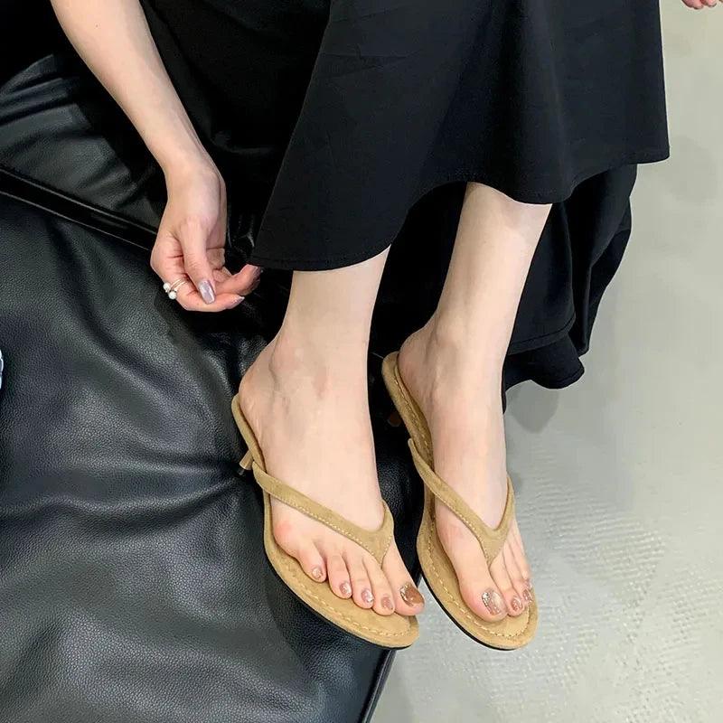 Mid-heel Versatile New Stiletto Summer Elegant Flip-flop