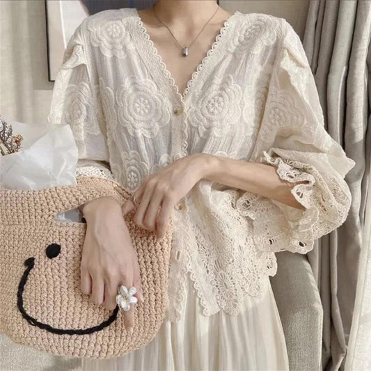 Vintage Embroidery Women's Blouses 2025 Casual Lace Long Sleeve