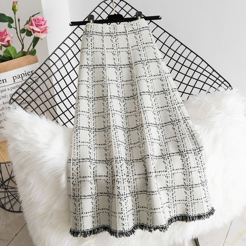 Fringed checkered skirt for women, high-waisted umbrella skirt