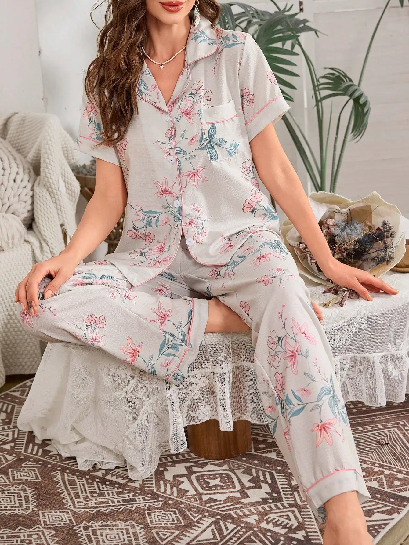 Elegant Summer Women's Bubble Crepe Short Sleeve Pajama Set
